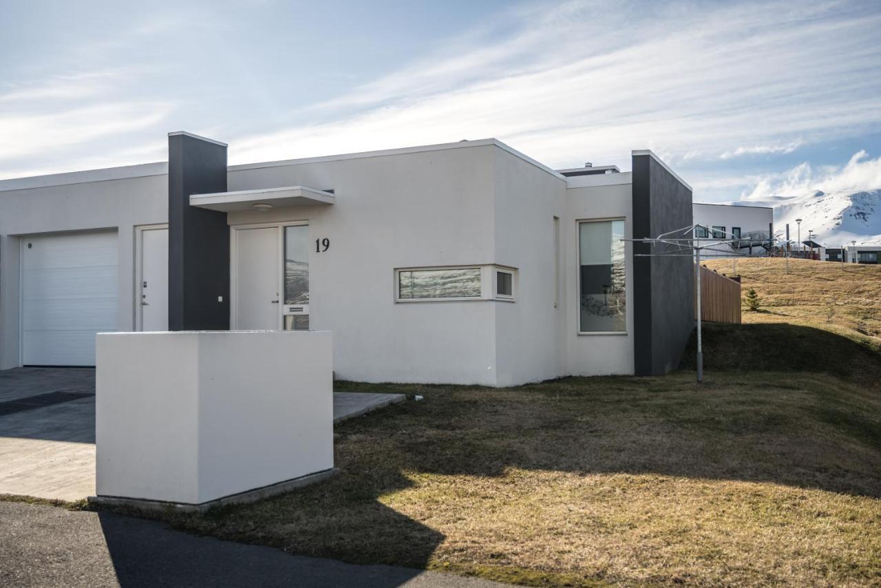 S19 - Akureyri Prime Apart. Daire Dış mekan fotoğraf